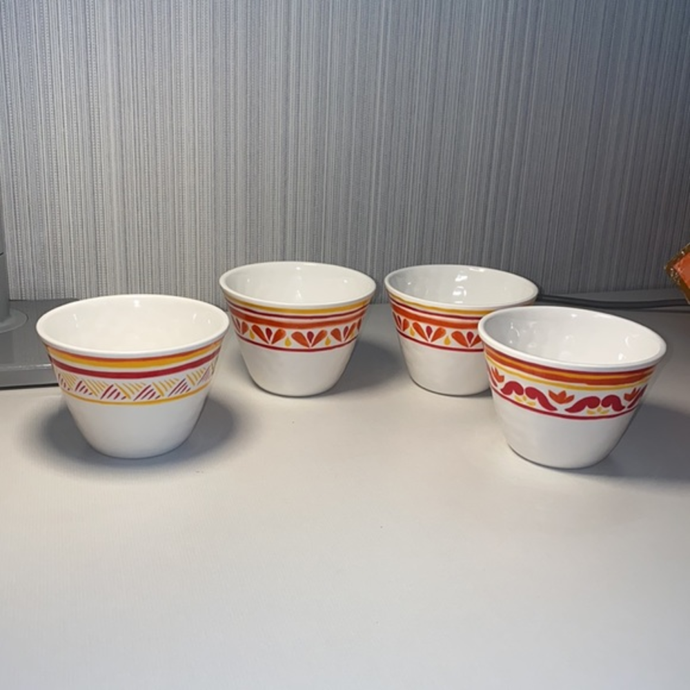 4 Bobby Flay Red Vine‎ Bowls